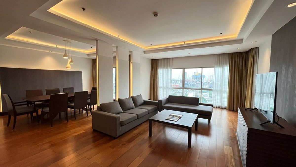 For RentCondoWitthayu, Chidlom, Langsuan, Ploenchit : Royal Residence Park LSIR0147