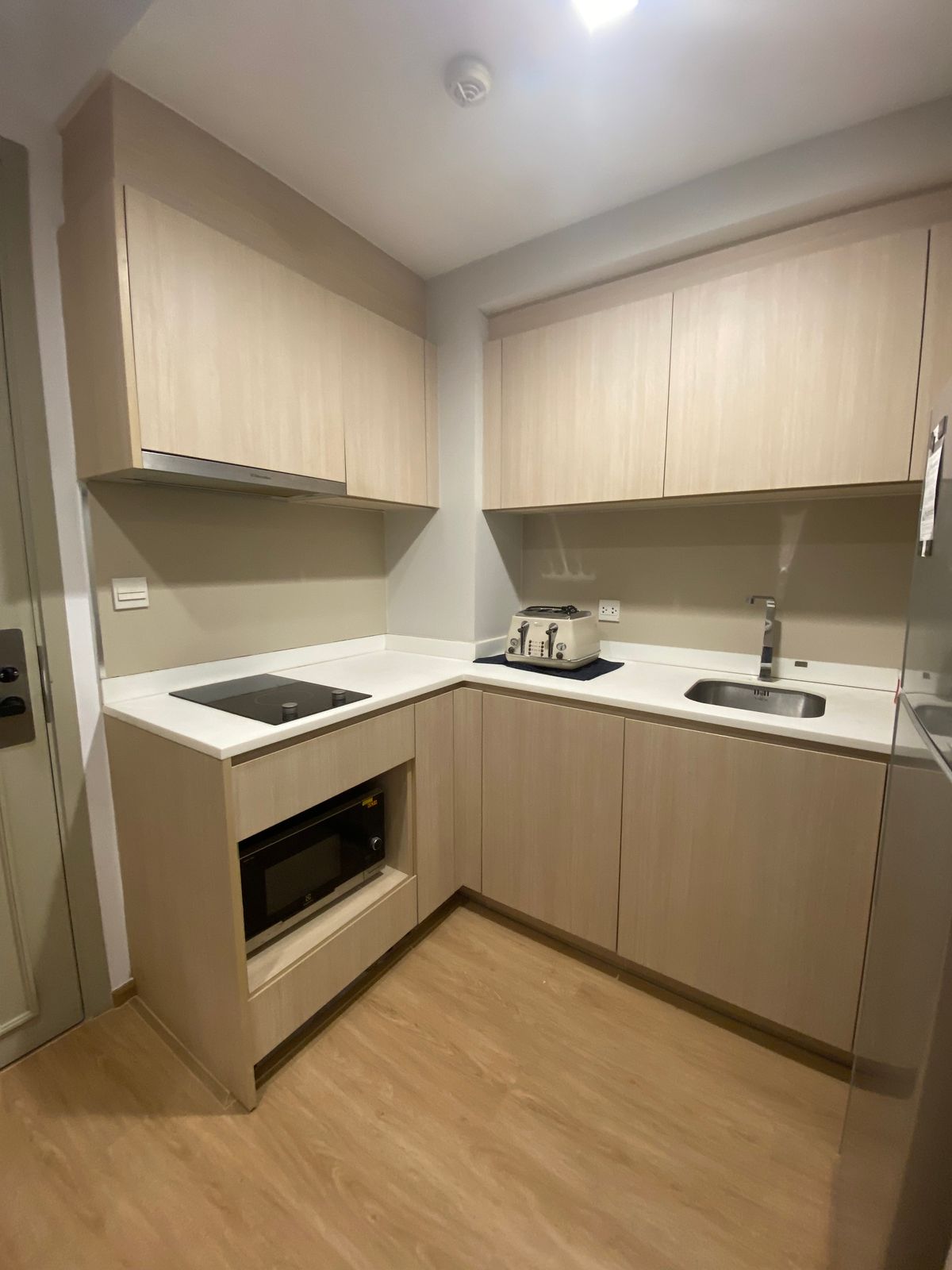 ให้เช่าคอนโดราชเทวี พญาไท : 🔥ให้เช่าด่วน🔥Duplex low-rise maestro ห้องสวย เฟอร์นิเจอร์ครบ เลี้ยงสัตว์ได้ ติด BTS ราชเทวี❗