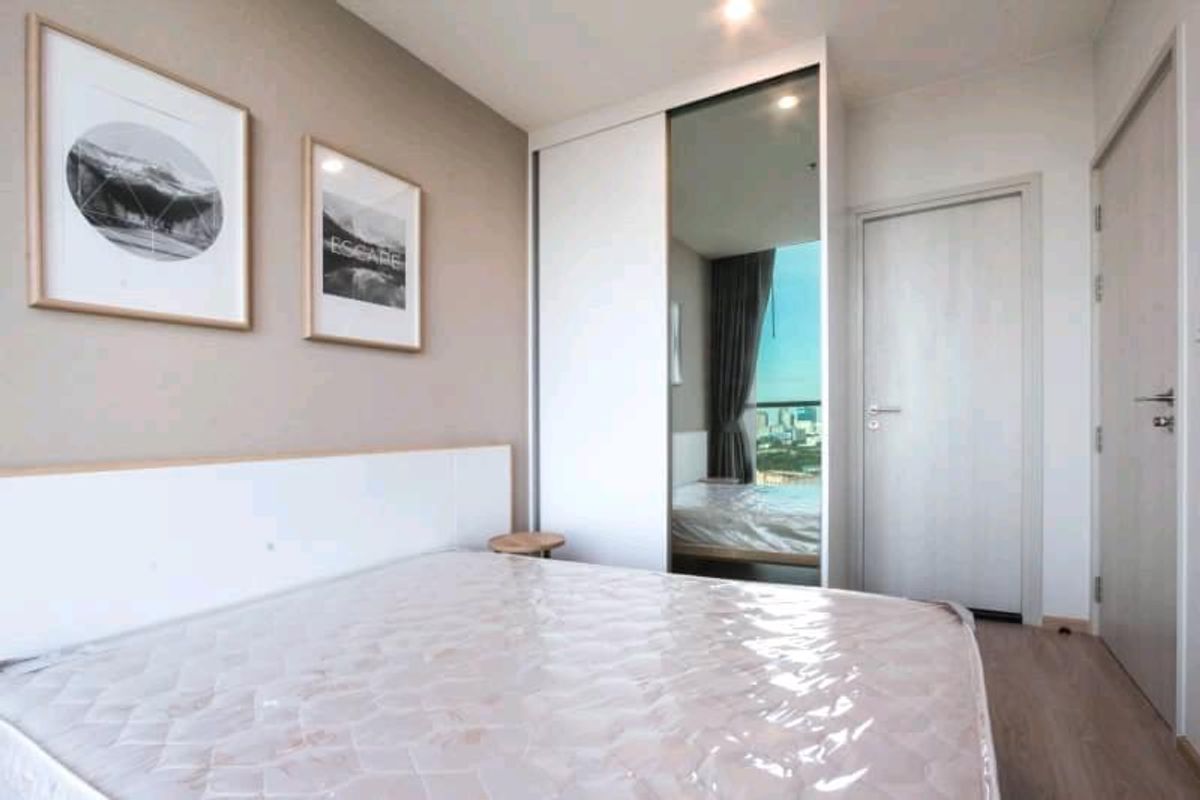 ให้เช่าคอนโดรัชดา ห้วยขวาง : 🔥ให้เช่าด่วน🔥Noble Revolve Ratchada ห้องกว้าง 2 ห้องนอน 2 ห้องน้ำ ใกล้ MRT ศูนย์วัฒนธรรม ❗