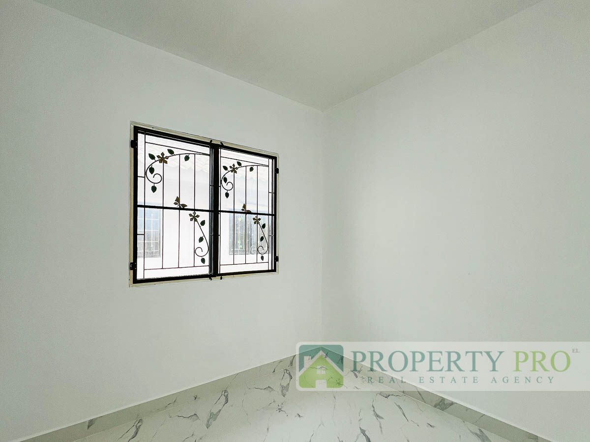 For SaleTownhomePathum Thani,Rangsit, Thammasat : TownHouse for Sale Baan Pruksa 66, 3 Bedroom area 18 Sqw 92 Sqm Near Rangsit, Nawa Nakhon, Khlong Luang, Talaad Thai : EL25S-007