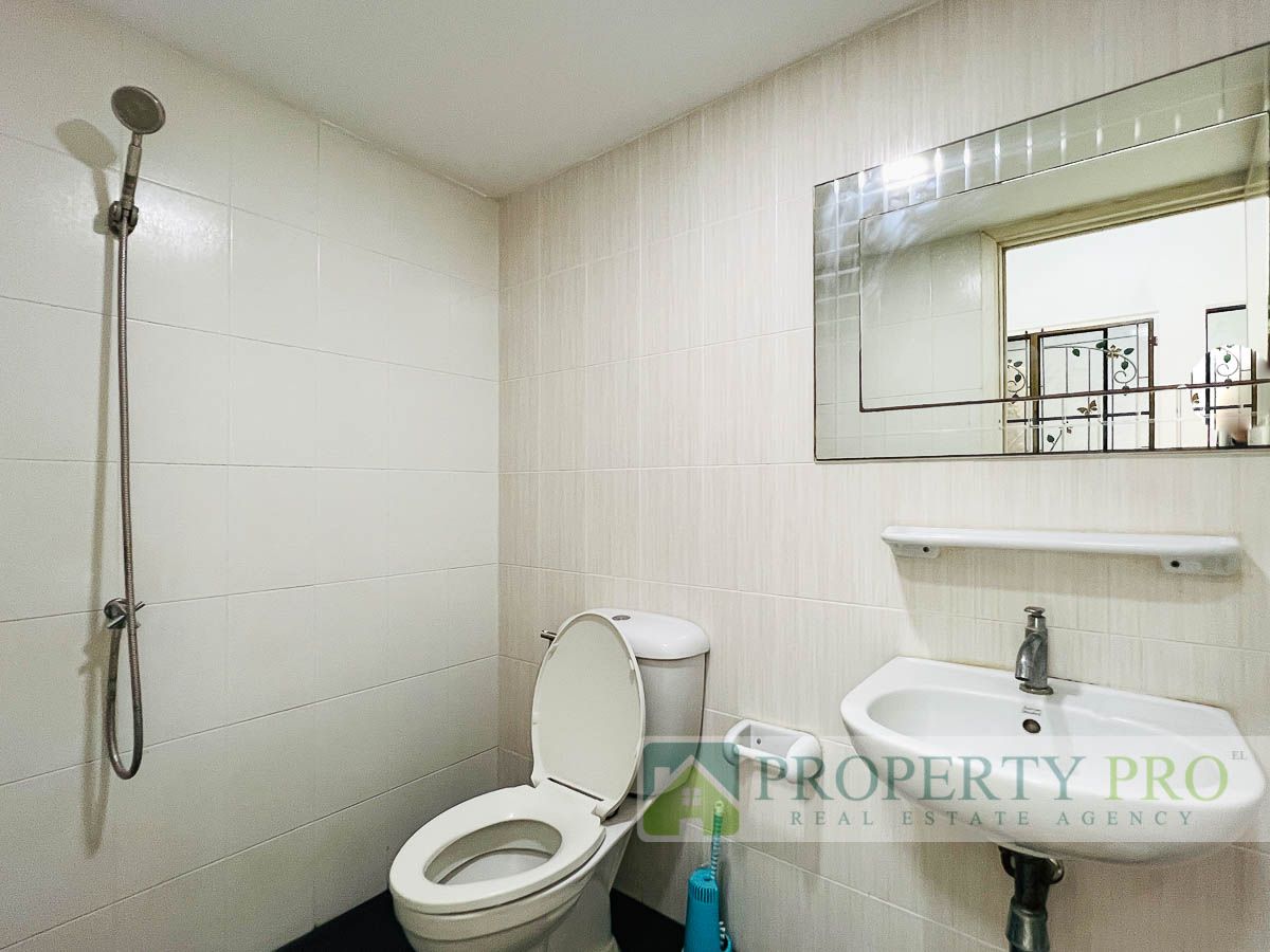 For SaleTownhomePathum Thani,Rangsit, Thammasat : TownHouse for Sale Baan Pruksa 66, 3 Bedroom area 18 Sqw 92 Sqm Near Rangsit, Nawa Nakhon, Khlong Luang, Talaad Thai : EL25S-007