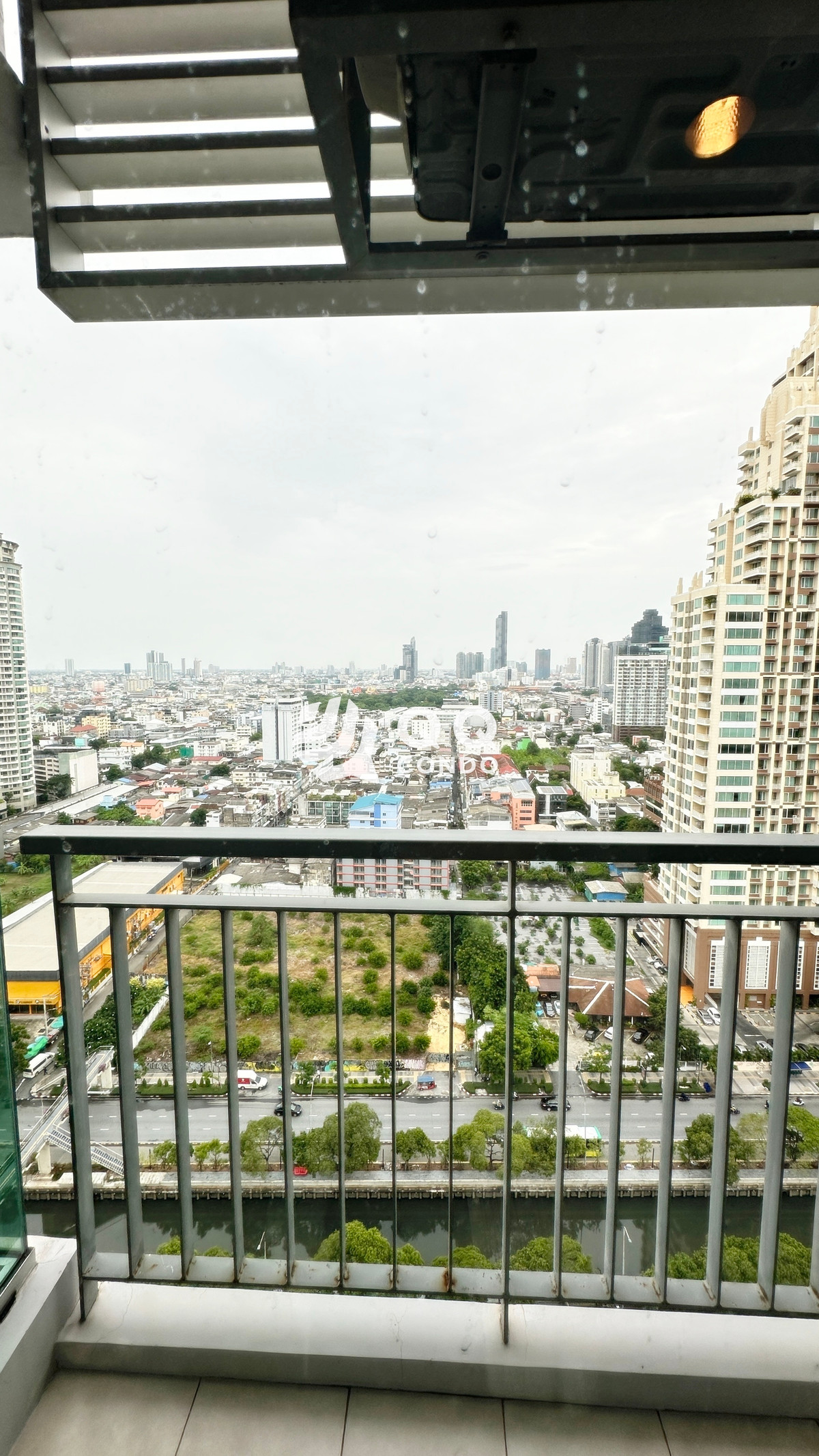 For RentCondoSathorn, Narathiwat : For Rent Rhythm Sathorn Narathiwas - 38 sq.m. - 1 Bedroom. Beautiful room, fully furnished.