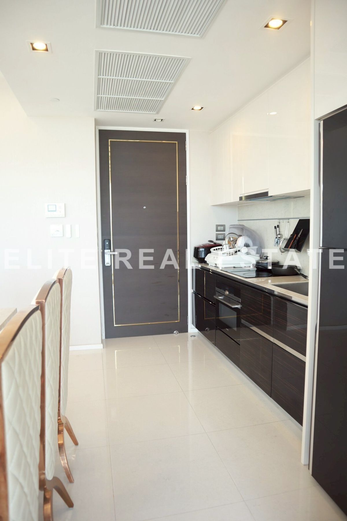 For SaleCondoSathorn, Narathiwat : ✨ The Bangkok Sathorn, Luxury Duplex Just a few rooms in the Rare Project, hurry to occupy before missing the opportunity. 💯