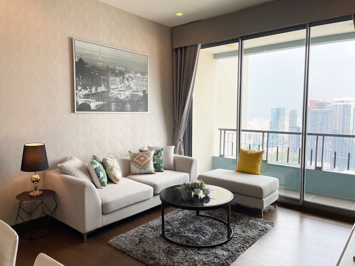 ให้เช่าคอนโดพระราม 9 เพชรบุรีตัดใหม่ RCA : FOR RENT 2 BEDROOM 2 BATHROOM 65 SQ.M  FULLY FURNITURE  +  REPAIR ALREADY