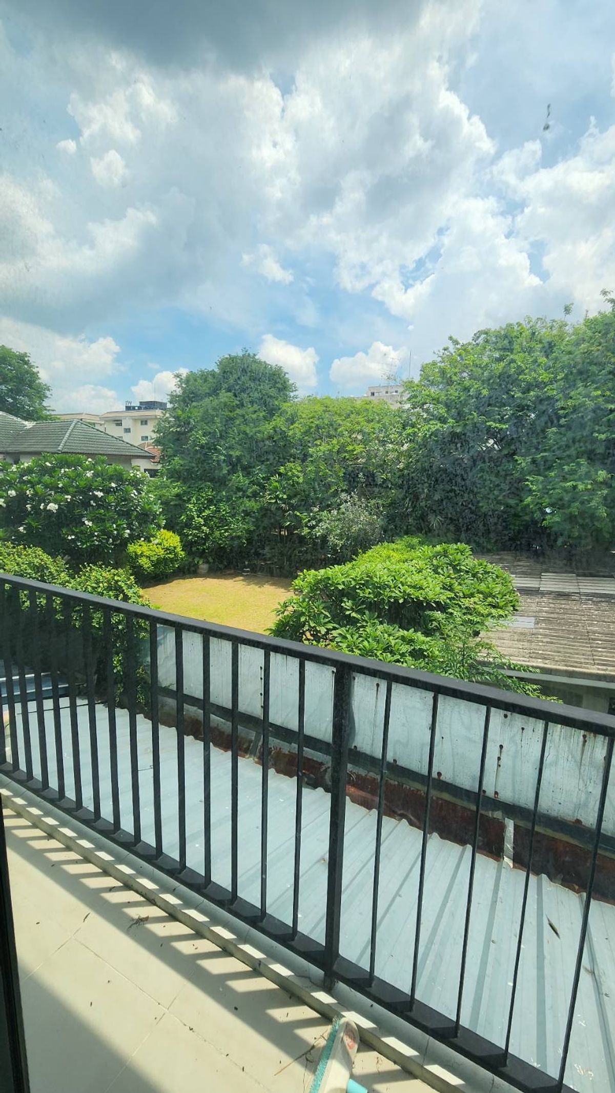 ขายทาวน์โฮมรัชดา ห้วยขวาง : ขายทาวน์โฮม ดิออเทอร์ รัชดา 32 ราคาดีที่สุดในย่านนี้ | หลังมุมใหญ่ สไตล์บ้านเดี่ยว