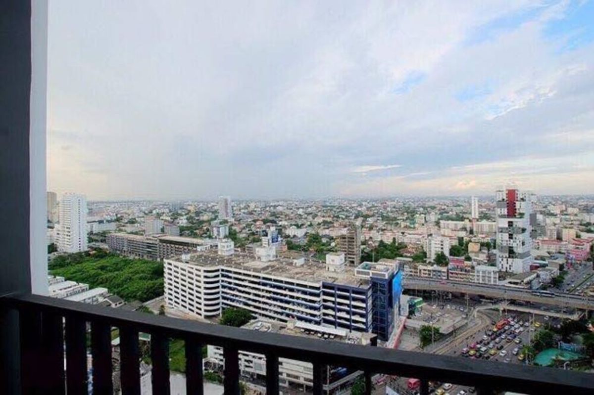 For SaleCondoLadprao, Central Ladprao : 🔥 For Sale !!🔥 Code C20250500060..........Chapter One Midtown Ladprao 24, 1 bedroom, 1 bathroom, high floor 23++, furnished, Special Deal!!📣📣