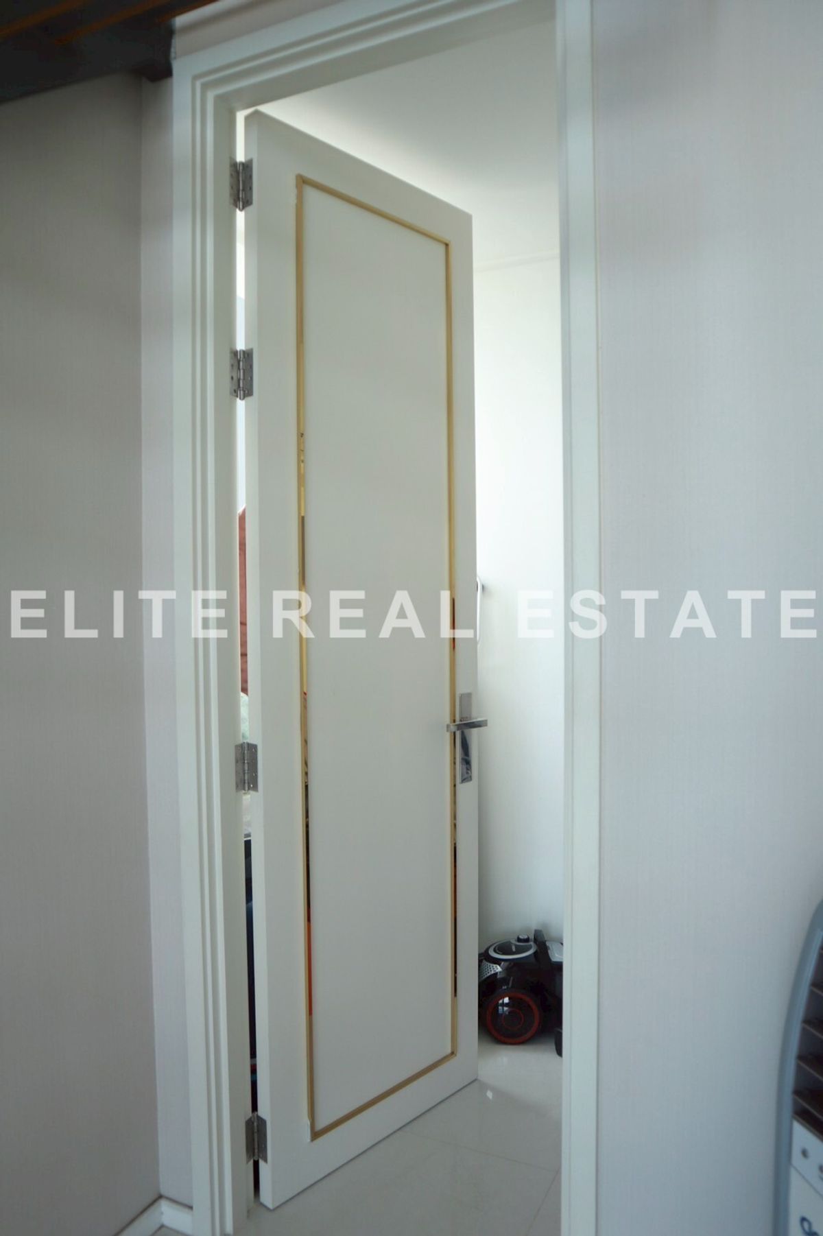 For SaleCondoSathorn, Narathiwat : ✨ The Bangkok Sathorn, Luxury Duplex Just a few rooms in the Rare Project, hurry to occupy before missing the opportunity. 💯