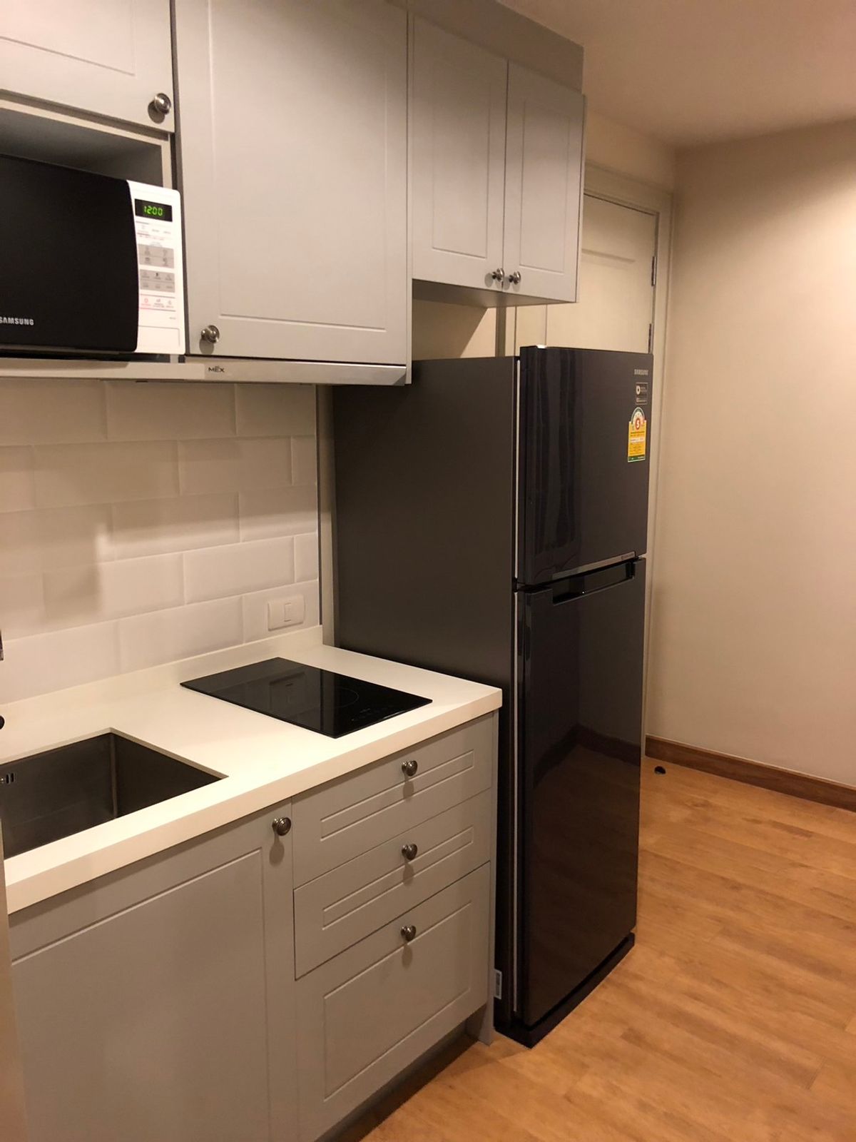 ให้เช่าคอนโดสะพานควาย จตุจักร : For Rent Condo The Editor furnished (S15-33021)