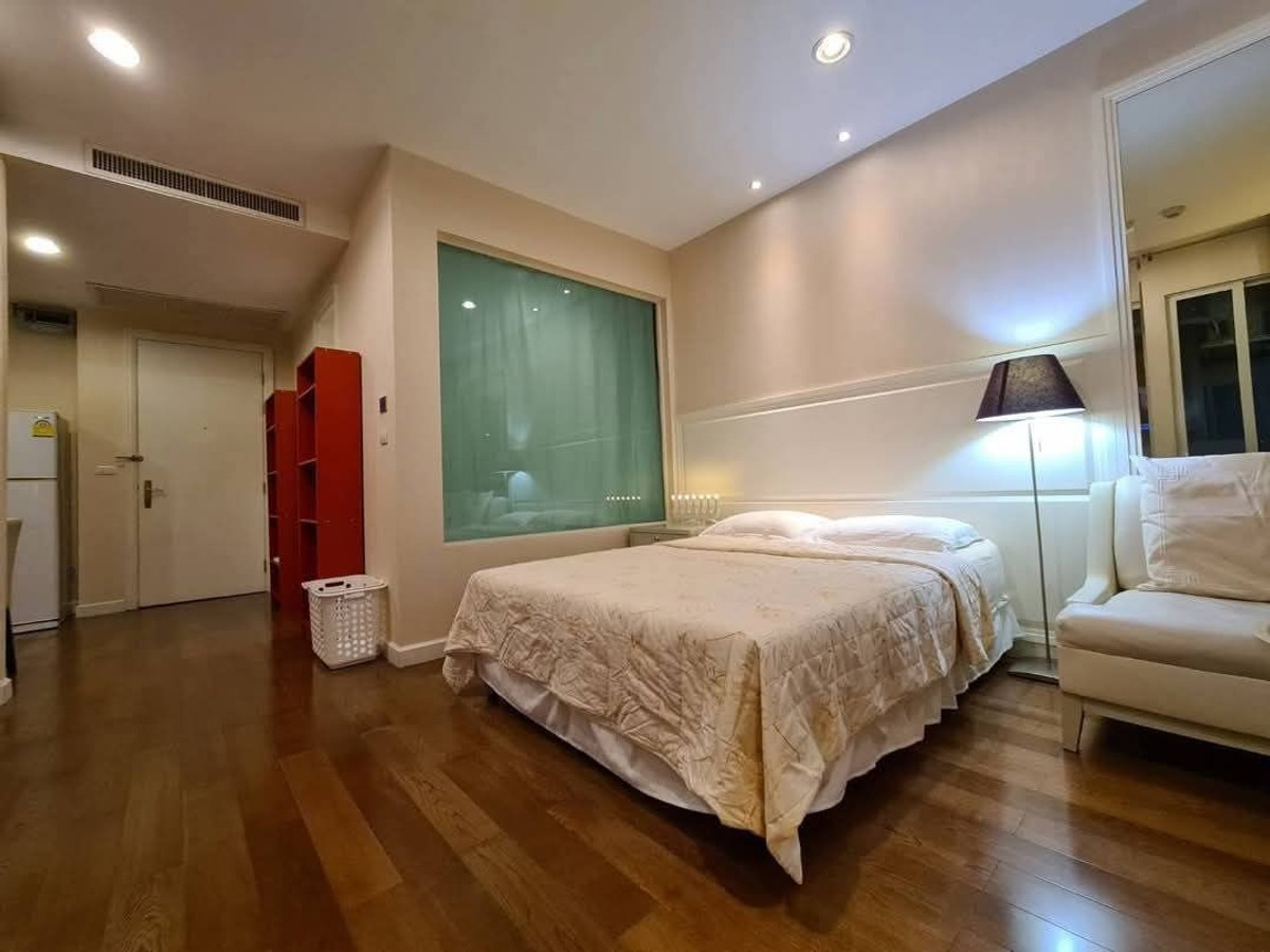 For RentCondoWitthayu, Chidlom, Langsuan, Ploenchit : For rent: The Address Chidlom, 16th floor.