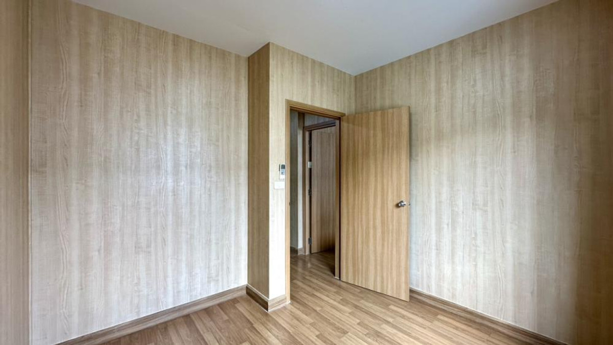 For RentTownhomeChaengwatana, Muangthong : Rent 2 townhomes next to The Connect 41 Chaeng Watthana -Tiwanon, near Lotus Tiwanon for 5 minutes.