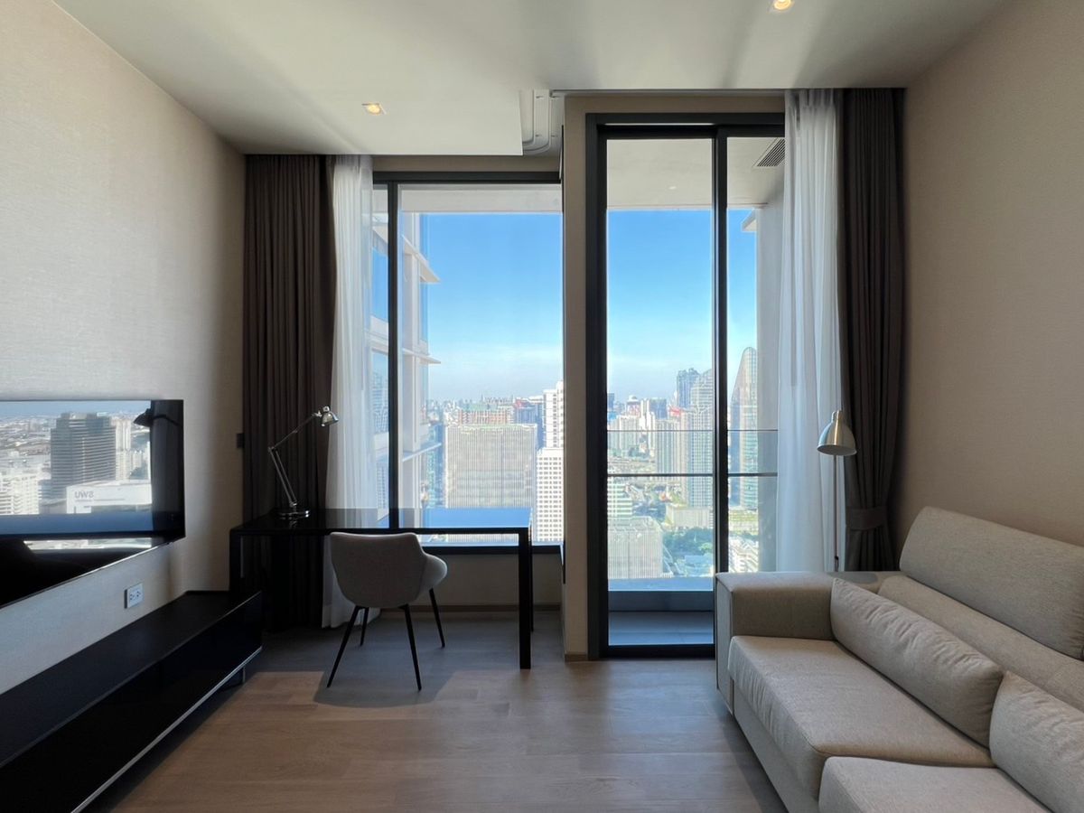 ให้เช่าคอนโดสุขุมวิท อโศก ทองหล่อ : 🌟🌸FOR RENT>> The Esse Asoke 🚩 ห้องชั้นสูง วิวสวยมาก  ห้องใหม่ มือ 1  เฟอร์นิเจอร์พรีเมี่ยม ครบครัน  ห้องไพรเวท เป็นส่วนตัวมาก #LV-MO2045