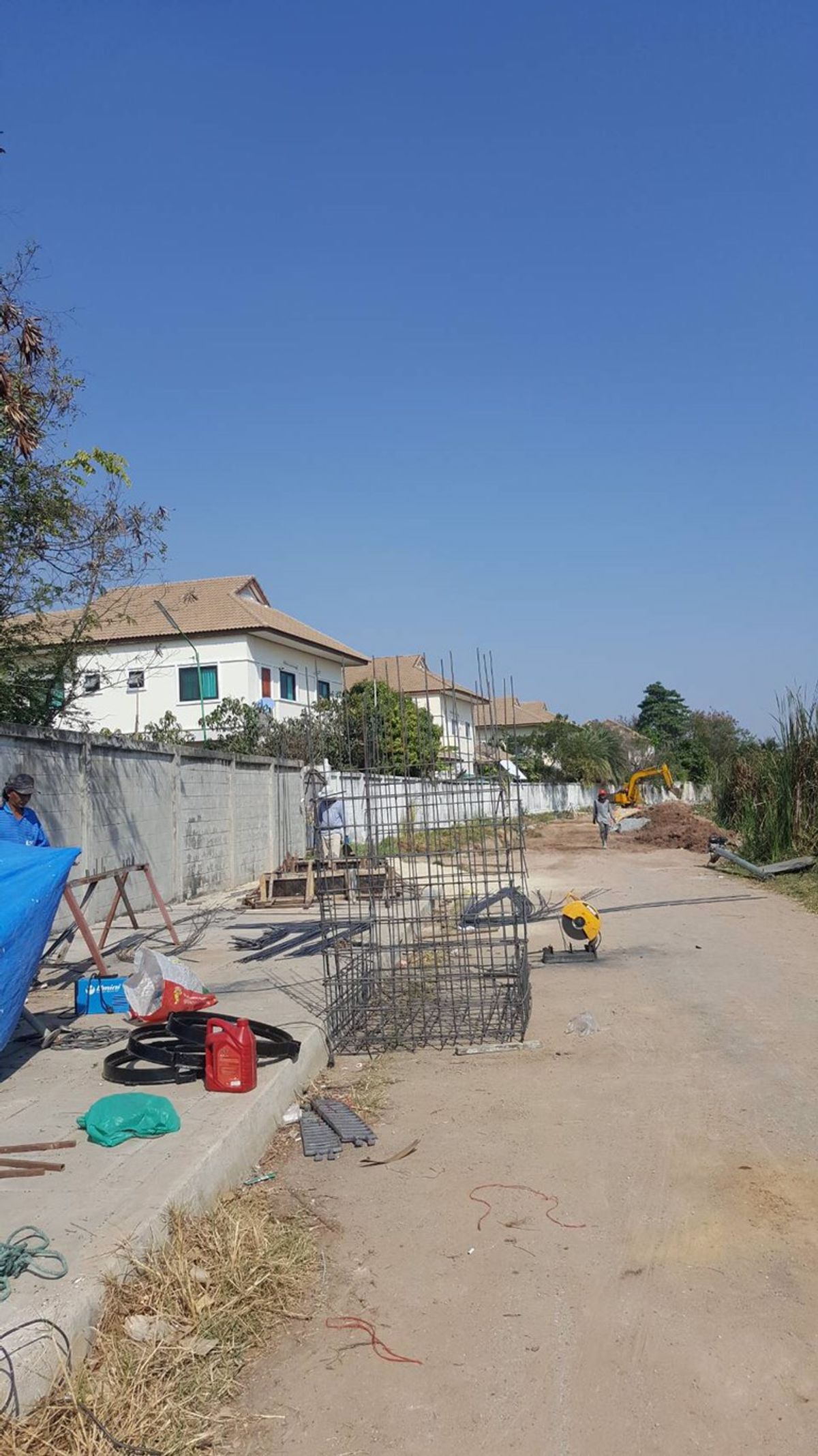 ขายที่ดินโคราช นครราชสีมา : ขายที่ดินเปล่า  19 ไร่ 78 ตารางวา  หลังโรงเรียนจอหอ  ถ.มิตรภาพ3/1  สุรนารายณ์ซ.12  ต.จอหอ  อ.เมือง  นครราชสีมา