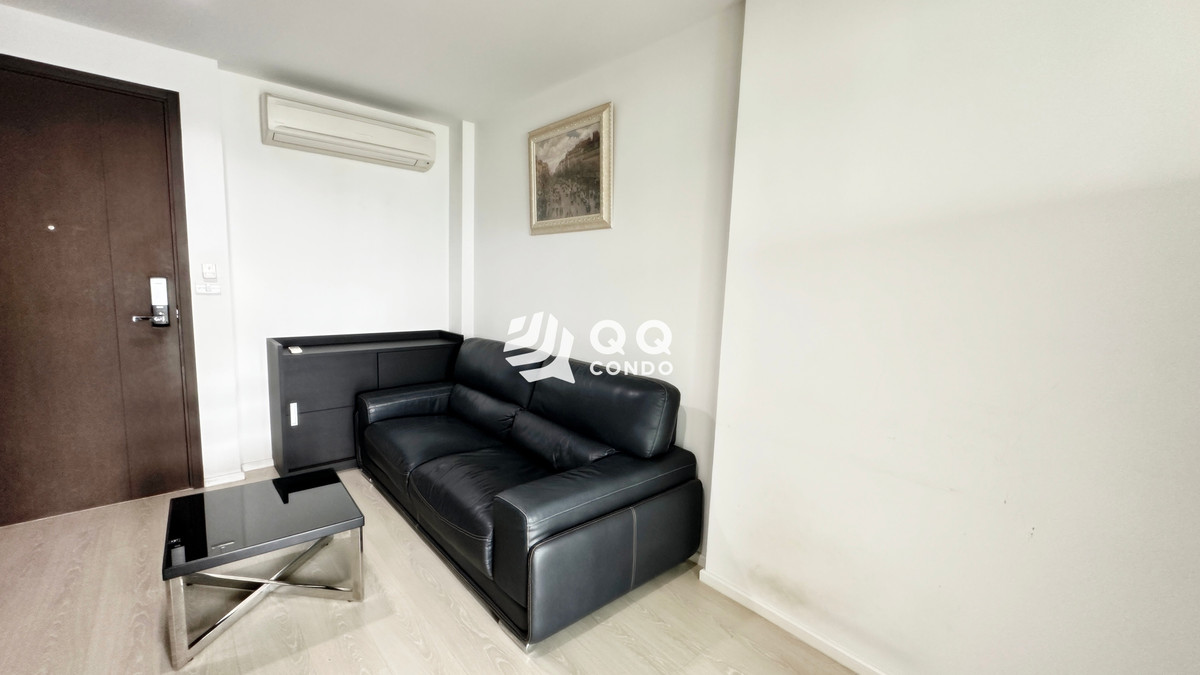 For RentCondoSathorn, Narathiwat : For Rent Rhythm Sathorn Narathiwas - 38 sq.m. - 1 Bedroom. Beautiful room, fully furnished.