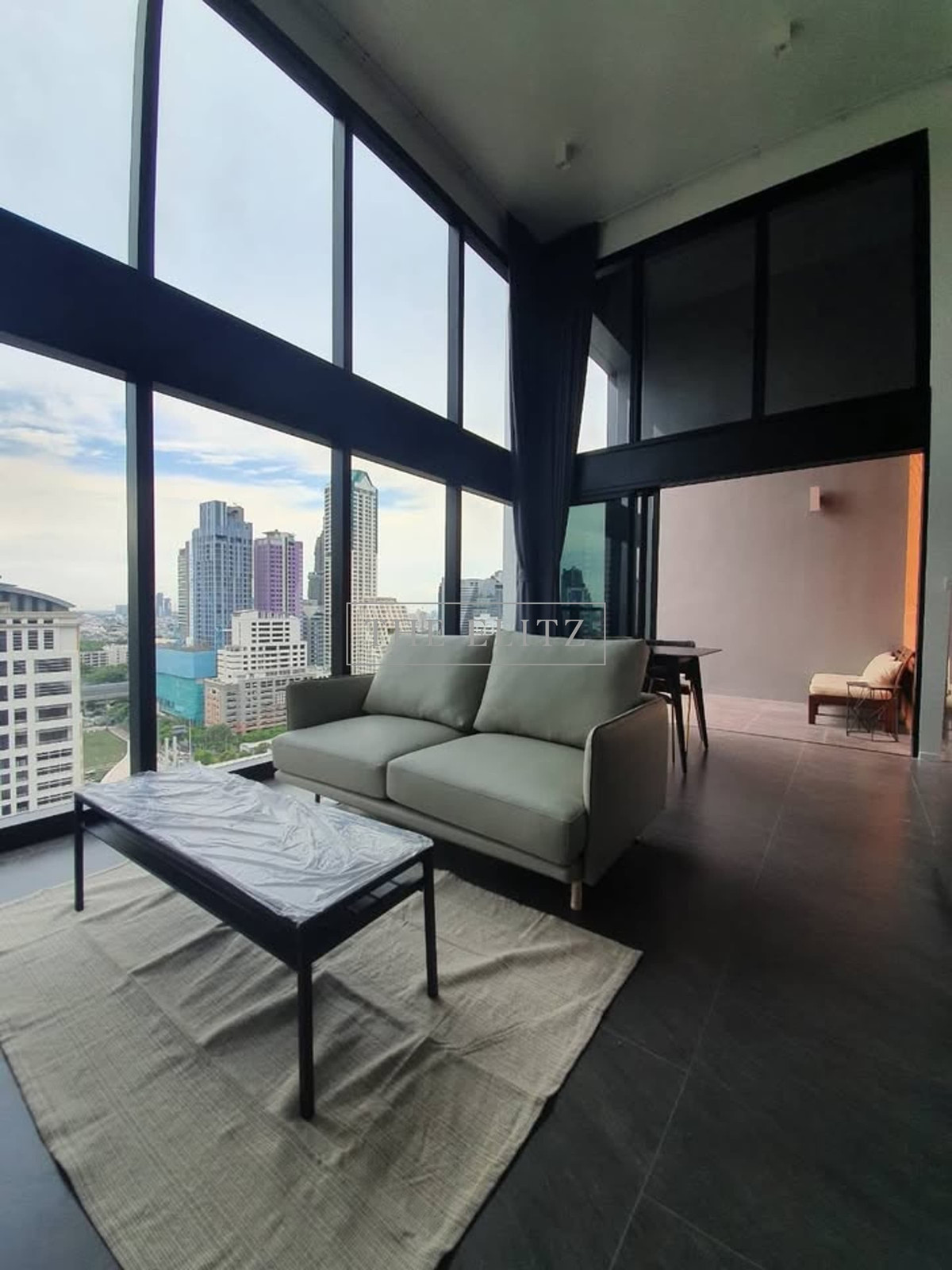 For SaleCondoSilom, Saladaeng, Bangrak : ✨ The best of the style The Lofts Silom Condo Rare Item in the center of the city. Beautiful view.