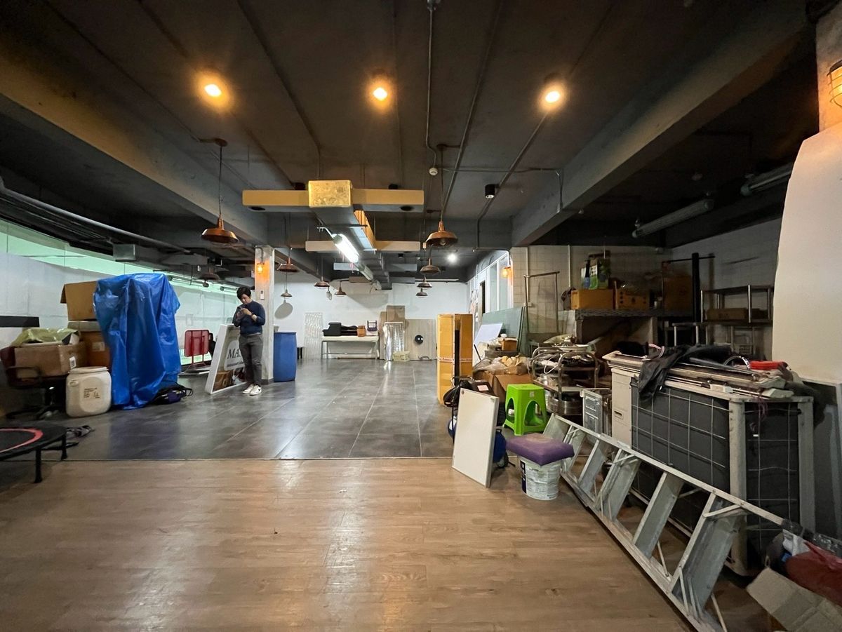 ให้เช่าร้านค้า/ตลาดนัดราชเทวี พญาไท : ปล่อยเช่า พื้นที่ทำธุรกิจ 120 ตารางเมตร ชั้น G ทำเลดี ใกล้ รถไฟฟ้า BTS สถานี ราชเทวี 100 เมตร เหมาะ คลินิก ความงาม เวลเนส ร้านเสริมสวย ซาลอน ทำเล็บ แลปสุขภาพ คลินิกกระดูก Rahab หรือแนว Anti-aging | IV-Drip Vitamins