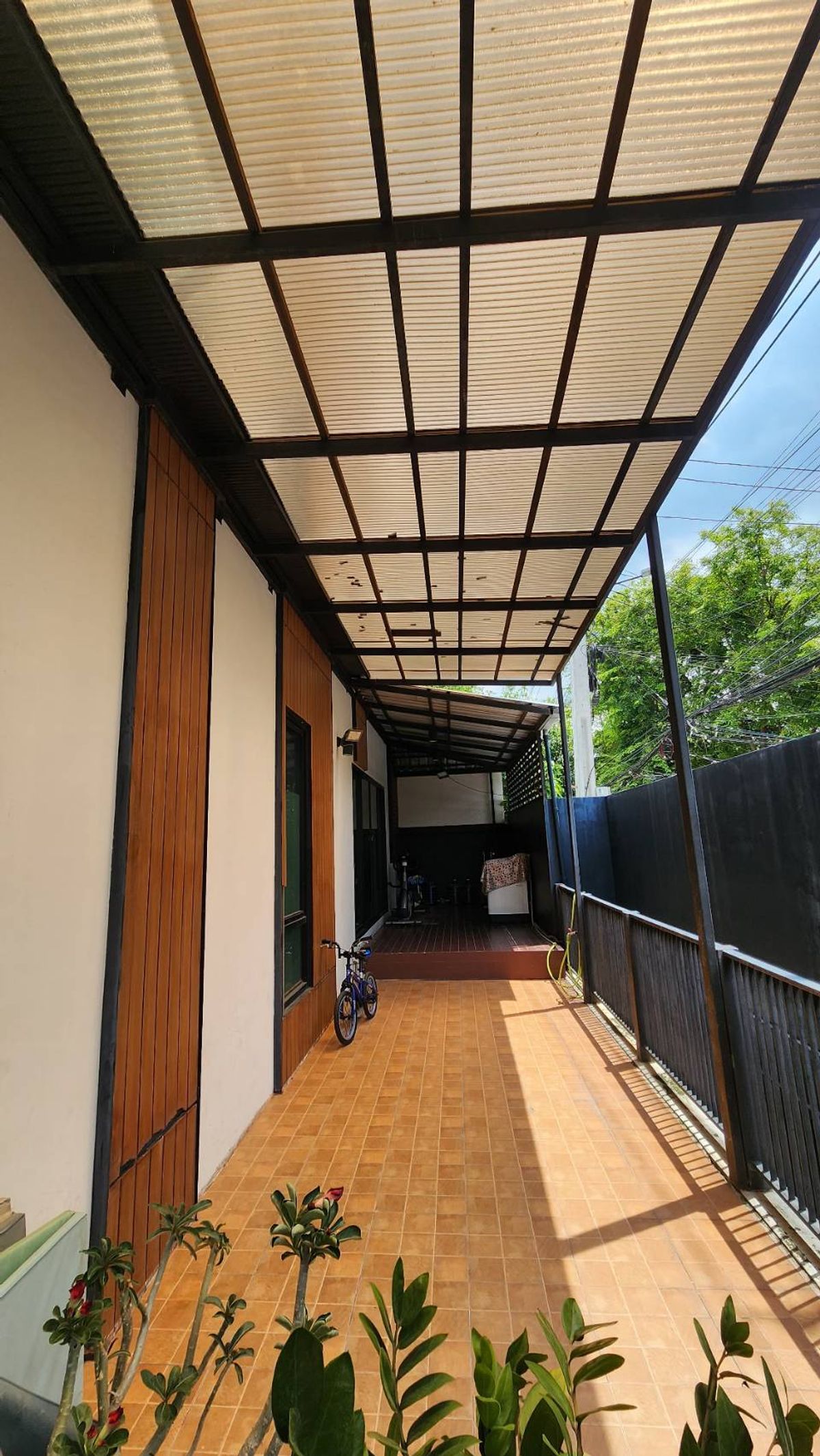 ขายทาวน์โฮมรัชดา ห้วยขวาง : ขายทาวน์โฮม ดิออเทอร์ รัชดา 32 ราคาดีที่สุดในย่านนี้ | หลังมุมใหญ่ สไตล์บ้านเดี่ยว