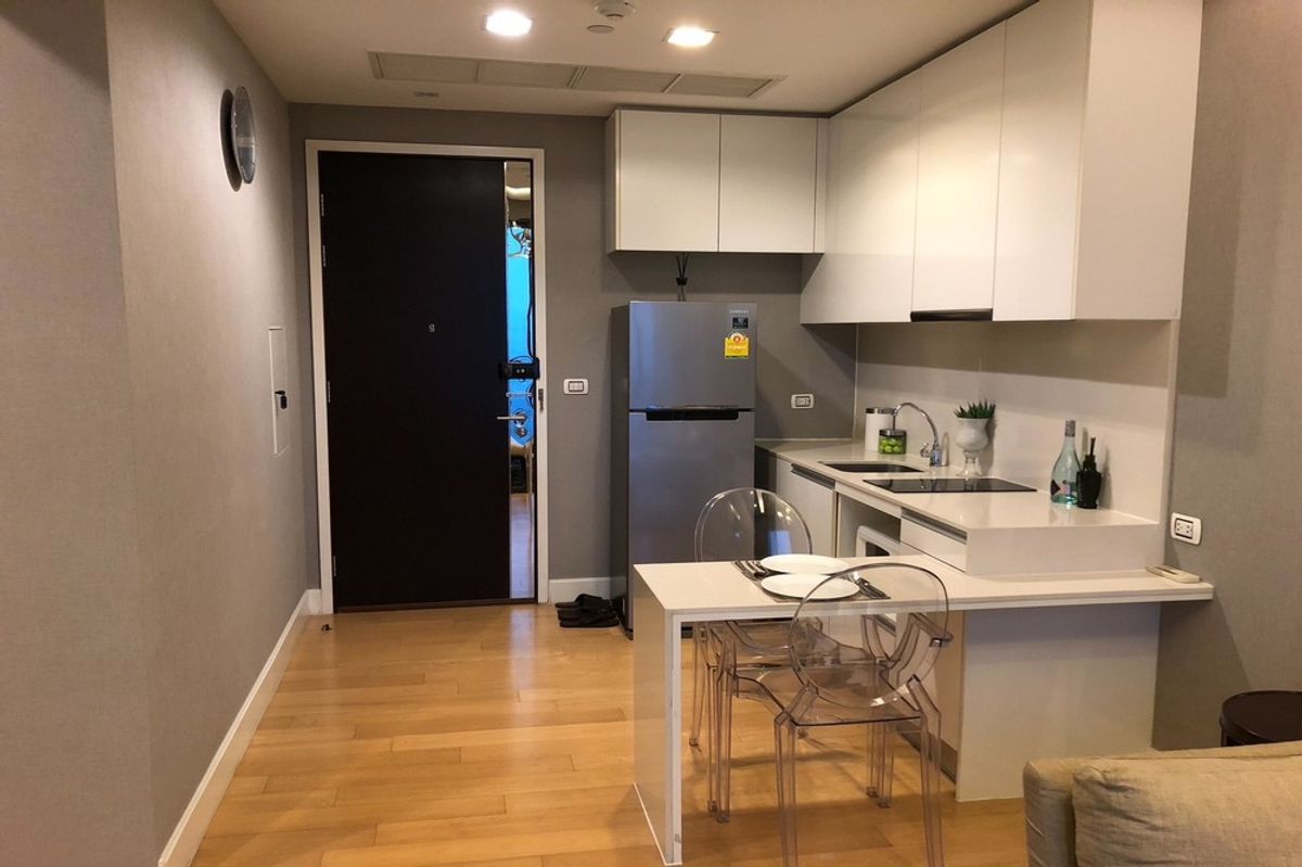 For SaleCondoLadprao, Central Ladprao : 🔥 For Sale !!🔥 Code C20240301067..........Equinox Phahol Vibha, 1 bedroom, 1 bathroom, high floor 30++, furnished, SELL AT LOSS!!📣📣
