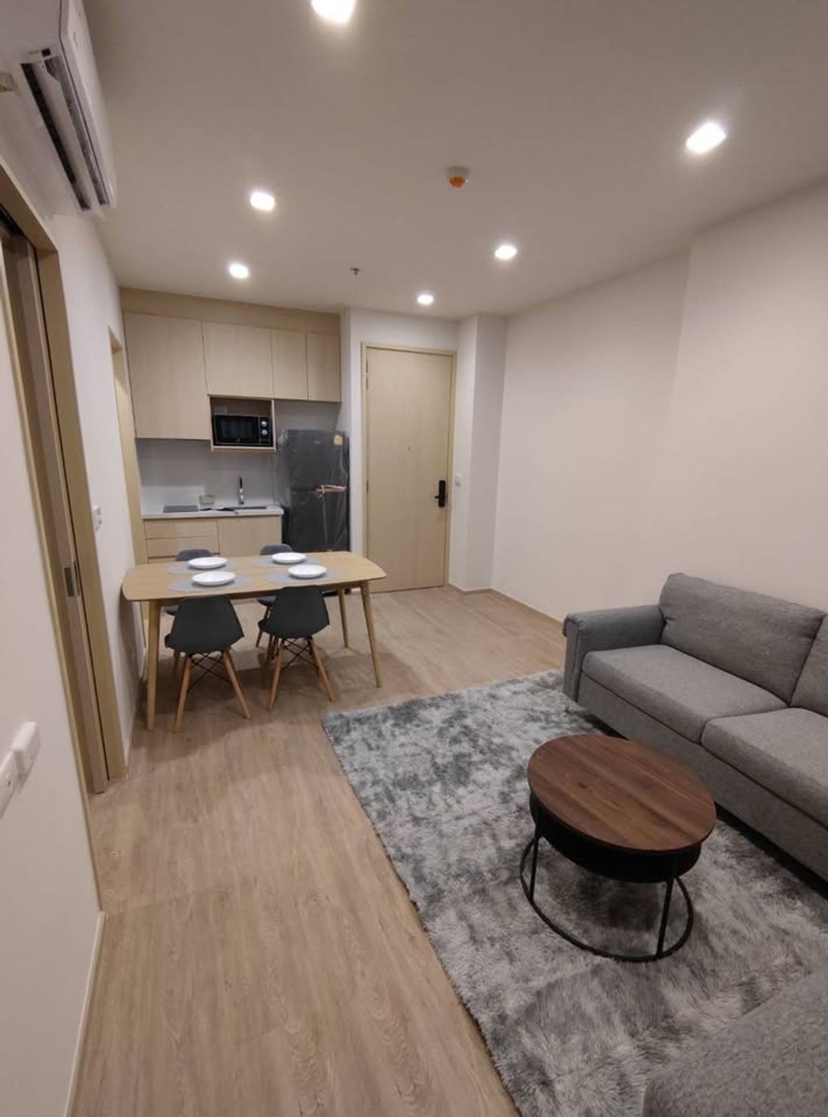 For RentCondoSukhumvit, Asoke, Thonglor : NOBLE State 39  Near BTS Phrom Phong 1 bedroom 45 sq.m.