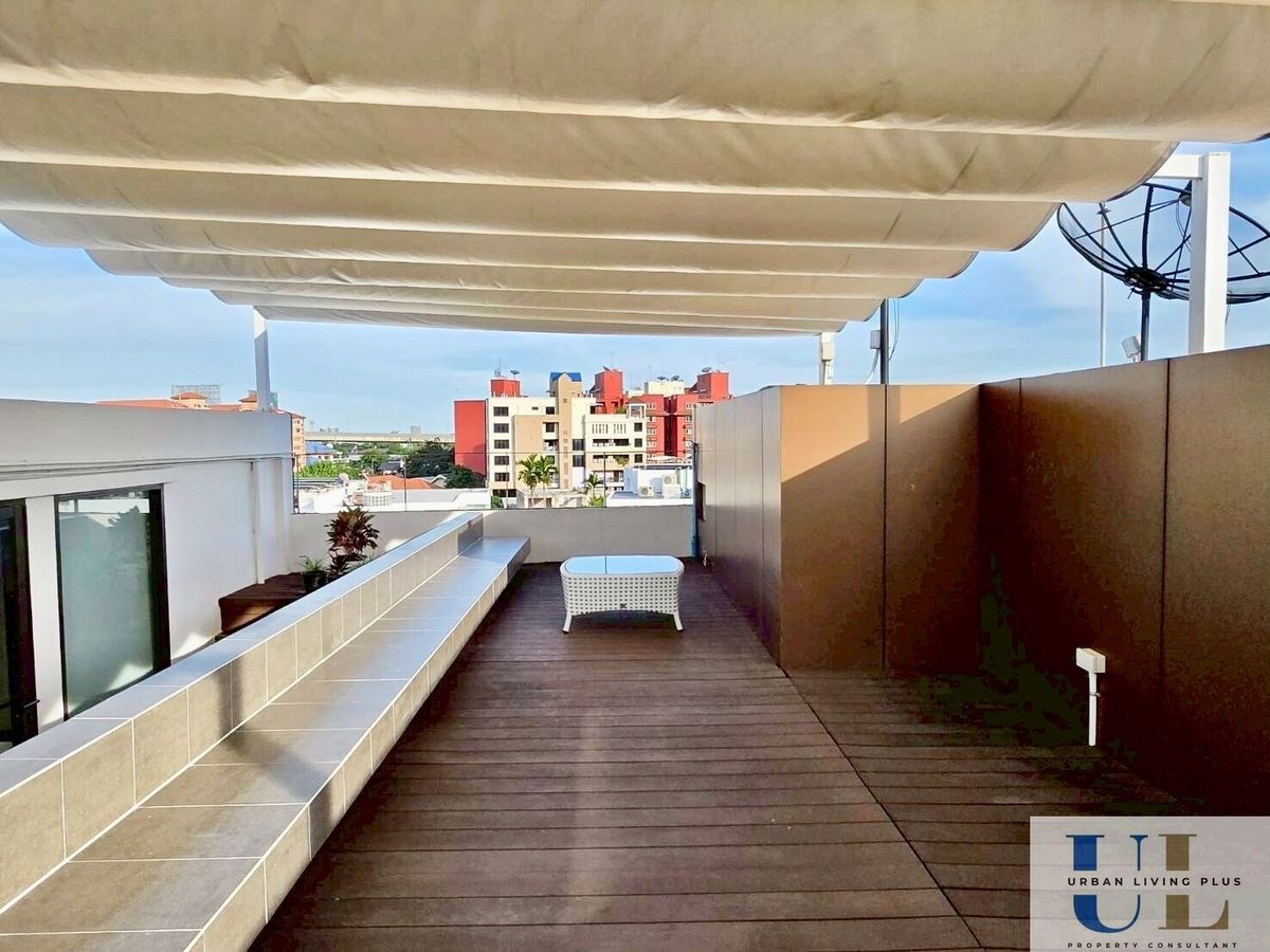 ขายคอนโดสาทร นราธิวาส : ( U20250528400 ) Tel/Line 096-2479369 , สำหรับขาย บ้าน ลักซ์ - สาทร เพนส์เฮ้า 3 ห้องนอน 3 ห้องน้ำ 303.59 ตร.ม. ตกแต่งพร้อมอยู่ สวยมาก