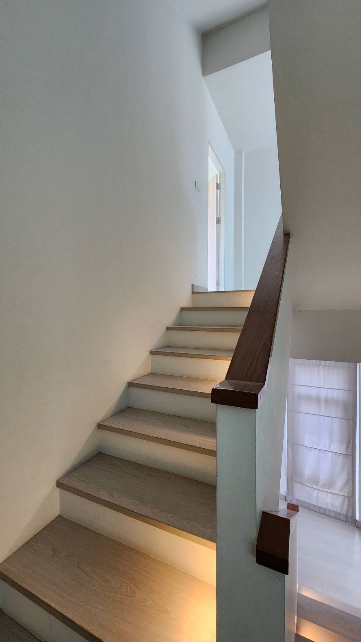 ขายทาวน์โฮมรัชดา ห้วยขวาง : ขายทาวน์โฮม ดิออเทอร์ รัชดา 32 ราคาดีที่สุดในย่านนี้ | หลังมุมใหญ่ สไตล์บ้านเดี่ยว