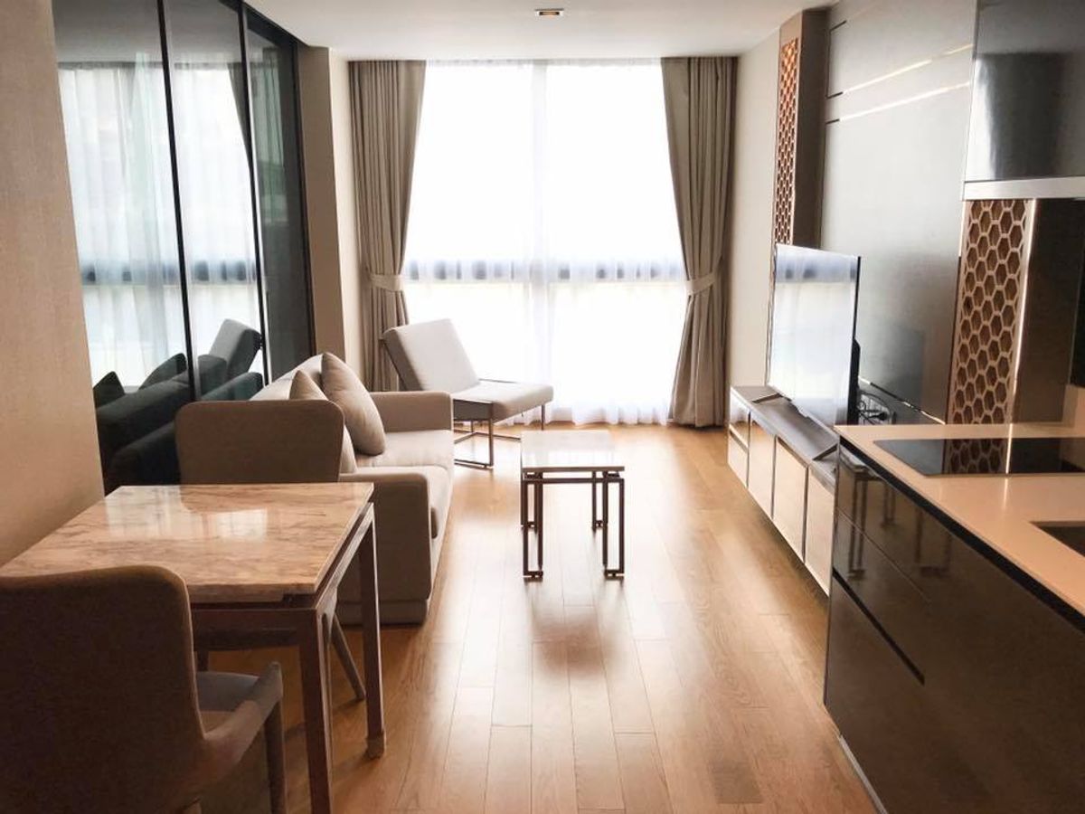 ให้เช่าคอนโดสยาม จุฬา สามย่าน : Altitude Samyan Silom【𝐑𝐄𝐍𝐓】🔥คอนโดสุดคลาสสิค ผสานกับความลอฟท์เท่ๆ กลางสามย่าน-สีลม เฟอร์ครบ ฟังก์ชันดี 🔥 ติดต่อไลน์ไอดี: @hacondo