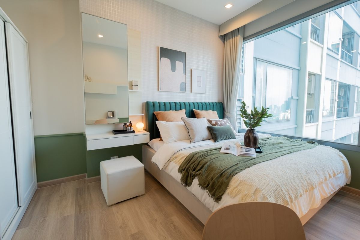 ให้เช่าคอนโดพระราม 9 เพชรบุรีตัดใหม่ RCA :  { FOR RENT } 1 BEDROOM 45 SQ.M  FULLY FURNITURE  READY TO MOVE IN