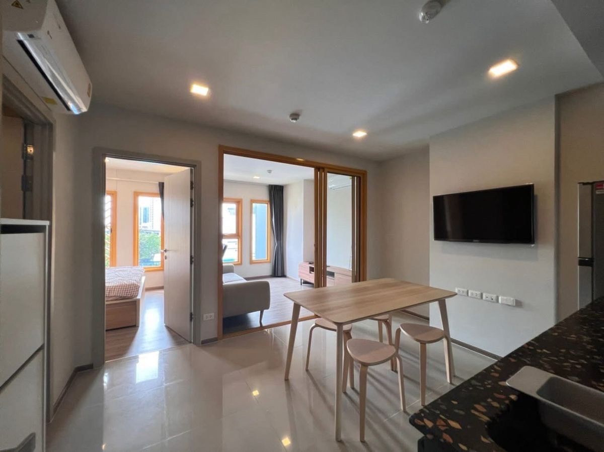 ให้เช่าคอนโดอ่อนนุช อุดมสุข : ✨ ปล่อยเช่า! คอนโด The Base สุขุมวิท 50 | One Bedroom Plus ขนาด 35 ตร.ม. ใกล้ BTS อ่อนนุช  ชั้น 7 วิวเมือง🛏 เฟอร์นิเจอร์ + เครื่องใช้ไฟฟ้าครบ พร้อมเข้าอยู่