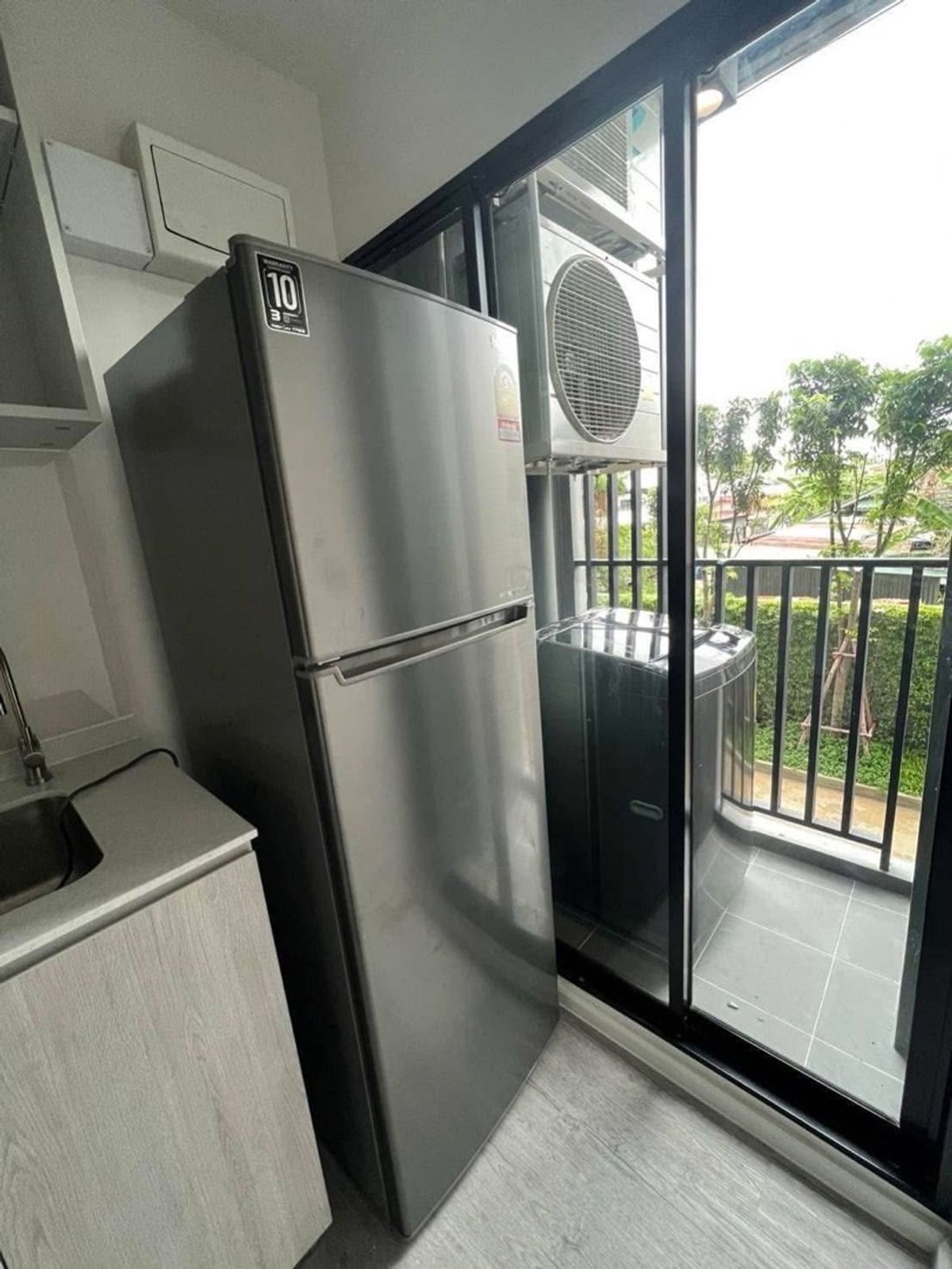 For RentCondoBangna, Bearing, Lasalle : Condo for rent atmoz Tropicana bangna Building/Building: C Floor: Room size: 28 sq.m.