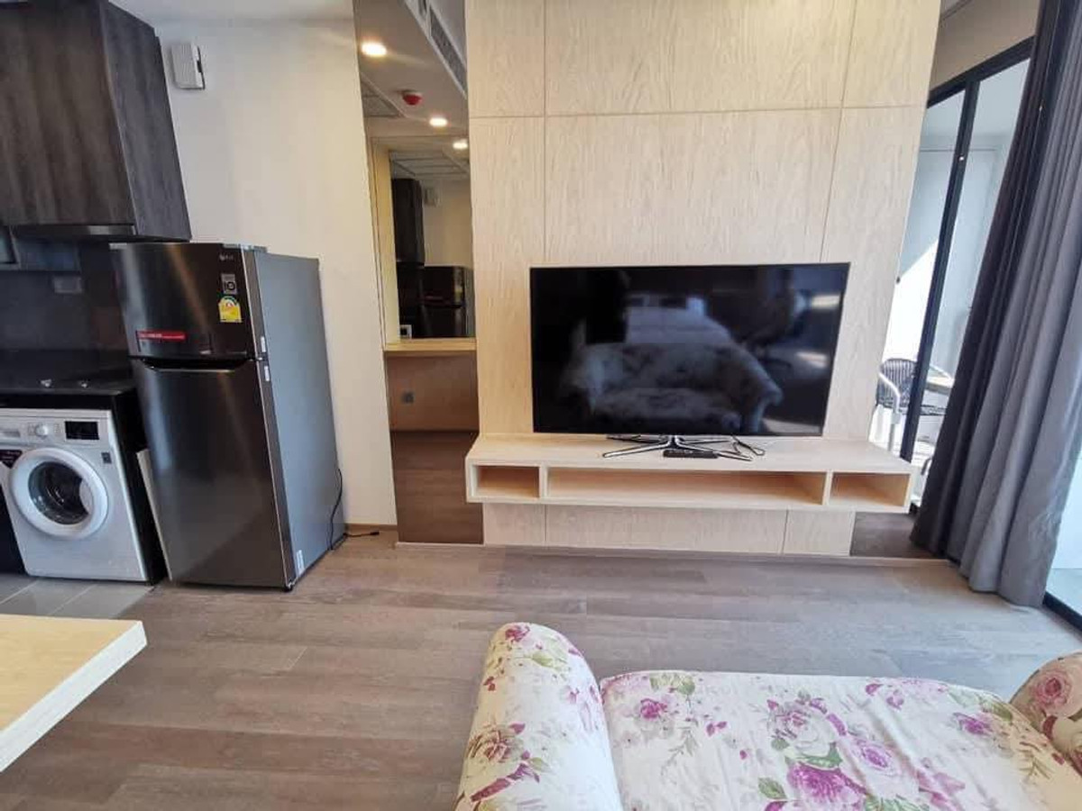 For RentCondoSiam Paragon ,Chulalongkorn,Samyan : Ashton Chula Silom【𝐑𝐄𝐍𝐓】🔥Modern minimalist style decorated room, well-proportioned, open view, not blocked, high floor, quiet in the middle of the city🔥 Contact Line ID: @hacondo