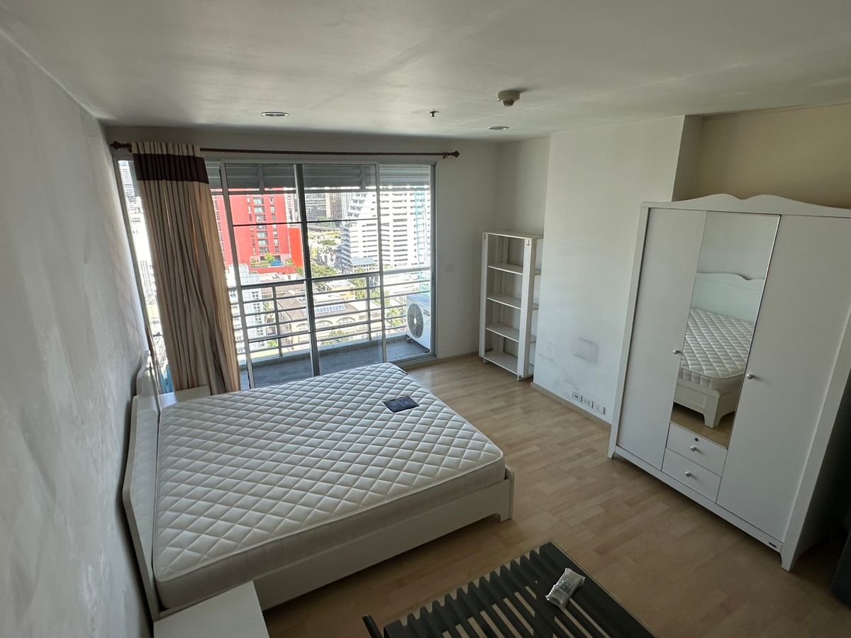 ให้เช่าคอนโดอารีย์ อนุสาวรีย์ : For Rent Condo Noble Reflex fully furnished (S15-26289)