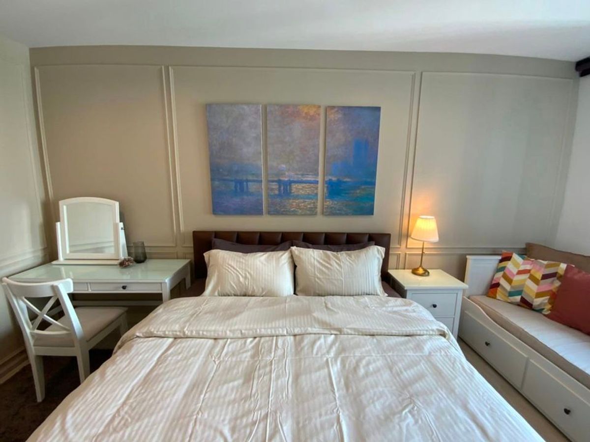 For RentCondoWitthayu, Chidlom, Langsuan, Ploenchit : Life One Wireless【𝐑𝐄𝐍𝐓】🔥Beautiful and elegant room, white-gray tones, with custom-made built-in furniture using quality materials🔥 Contact Line ID: @hacondo