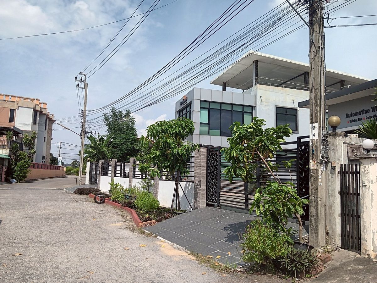 ขายโฮมออฟฟิศพุทธมณฑล ศาลายา : สุดคุ้ม!! อาคารพาณิชย์ 3 ชั้น พร้อมบ้านเดี่ยว ทวีวัฒนา 