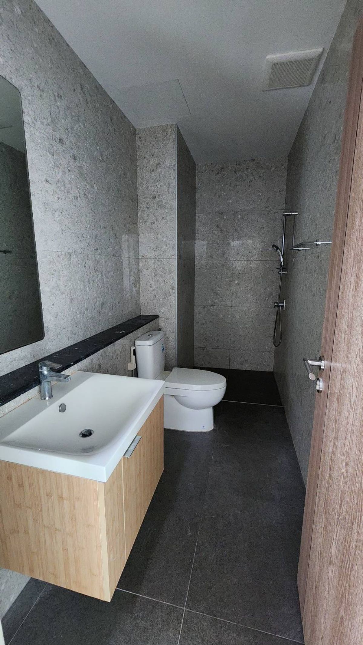 ขายทาวน์โฮมรัชดา ห้วยขวาง : ขายทาวน์โฮม ดิออเทอร์ รัชดา 32 ราคาดีที่สุดในย่านนี้ | หลังมุมใหญ่ สไตล์บ้านเดี่ยว