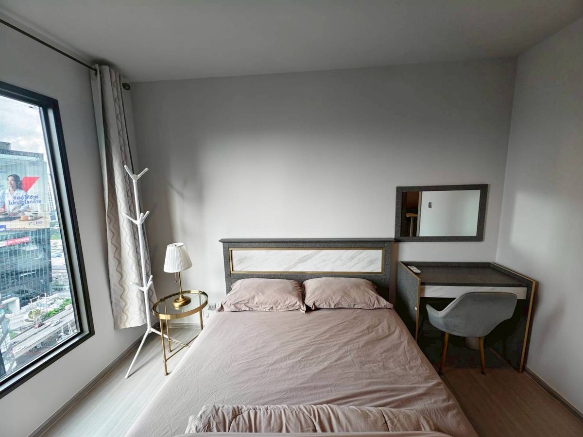 ให้เช่าคอนโดพระราม 9 เพชรบุรีตัดใหม่ RCA : 🔥ให้เช่าด่วน🔥คอนโด ไลฟ์ อโศก - พระราม 9 ติด MRT พระราม 9 เฟอร์นิเจอร์ครบ พร้อมเข้าอยู่