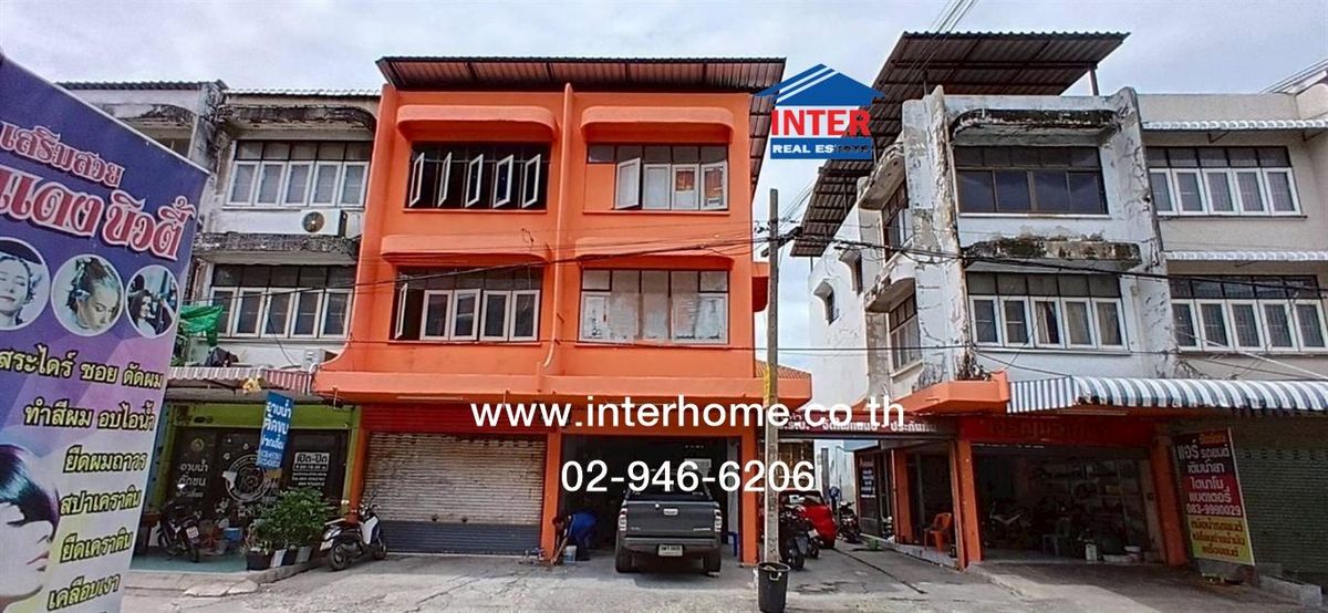 For SaleShop HouseVipawadee, Don Mueang, Lak Si : 3rd floor commercial building, 32 sq.w., a commercial building near Welu Wanaram Temple, Kamphaeng Phet Road, Kosum Ruam Jai Road, Kamphaeng Phet Road, Bang Khen District, Bangkok