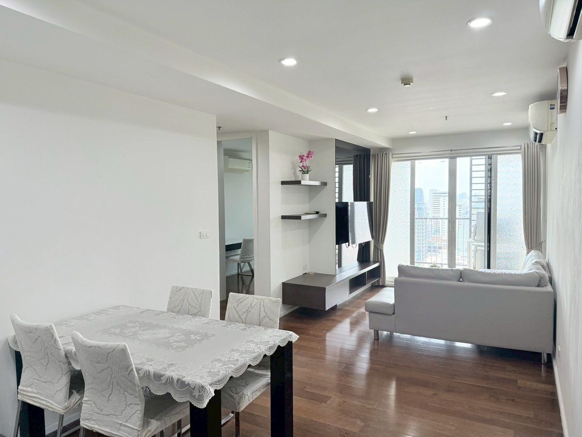 ให้เช่าคอนโดนานา : ให้เช่า 15 Sukhumvit Residences