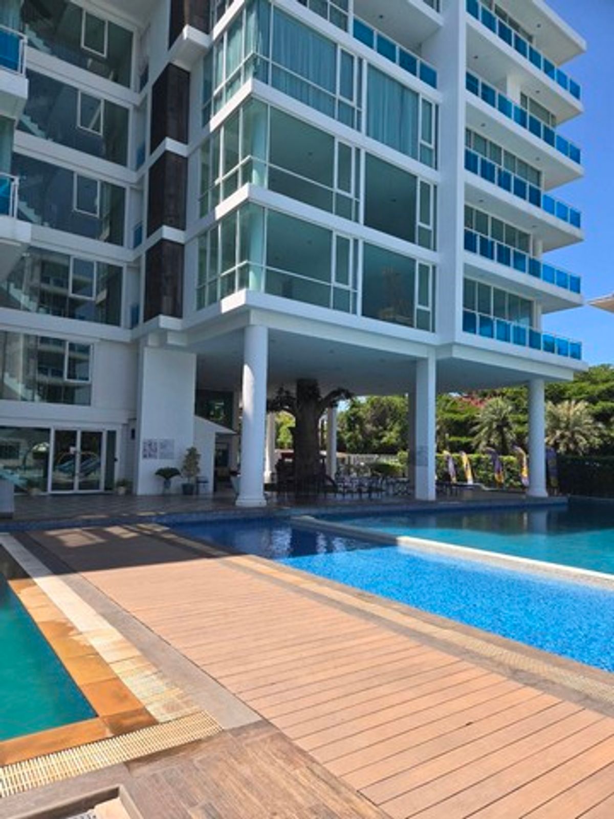 คอนโดหัวหิน ประจวบคีรีขันธ์ :   คอนโด My Resort หัวหิน โอกาสทองของนักลงทุน!วิวสระ ขายต่ำกว่าราคาประเมิน กำไรตั้งแต่วันโอน! หรือเช่าก็สุดยอด