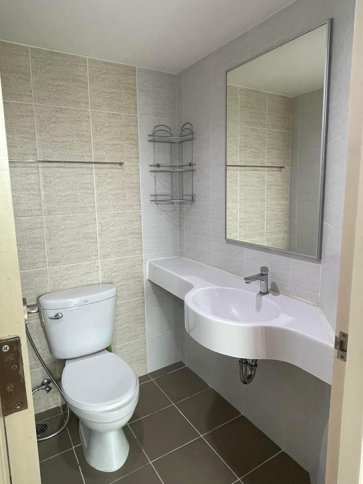 For SaleCondoLadkrabang, Suwannaphum Airport : Reduce the force‼ ️ Compete with the storm that blows in.