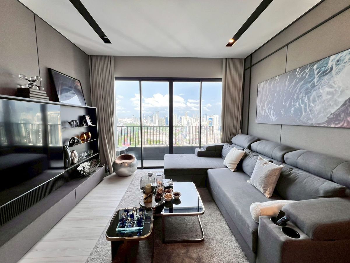 ขายคอนโดราชเทวี พญาไท : FQ ขายคอนโด The Room Phayathai ราคา 14,300,000 บาท [NCs250601]