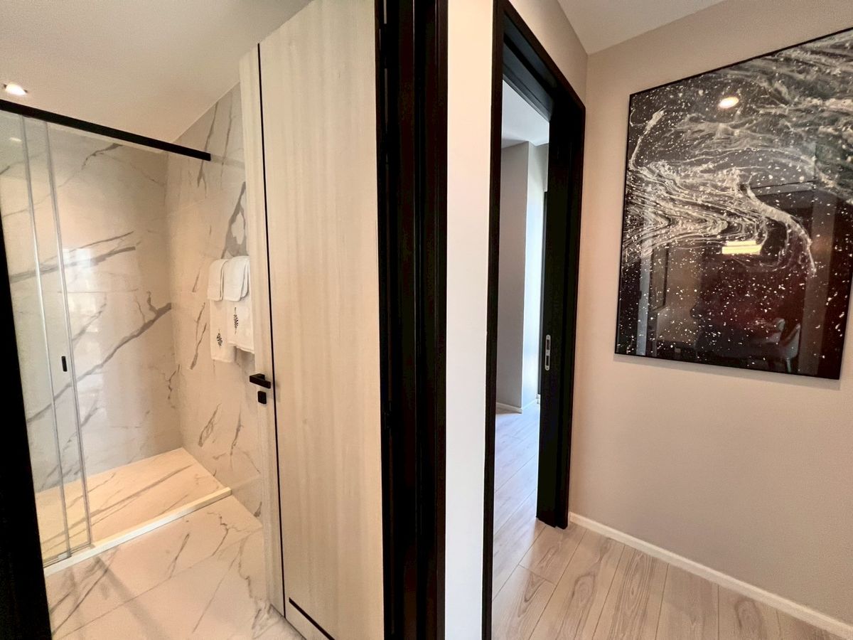 ขายคอนโดราชเทวี พญาไท : FQ ขายคอนโด The Room Phayathai ราคา 13,600,000 บาท [NCs250601]