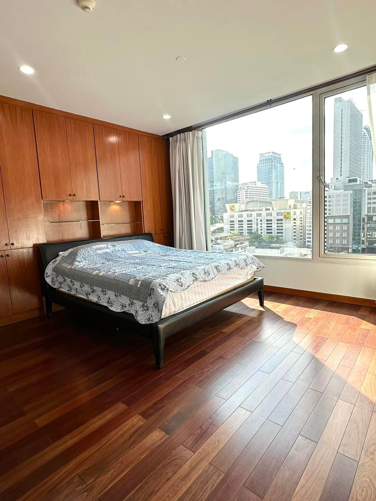 For RentCondoWitthayu, Chidlom, Langsuan, Ploenchit : The Park Chidlom LSIR0172