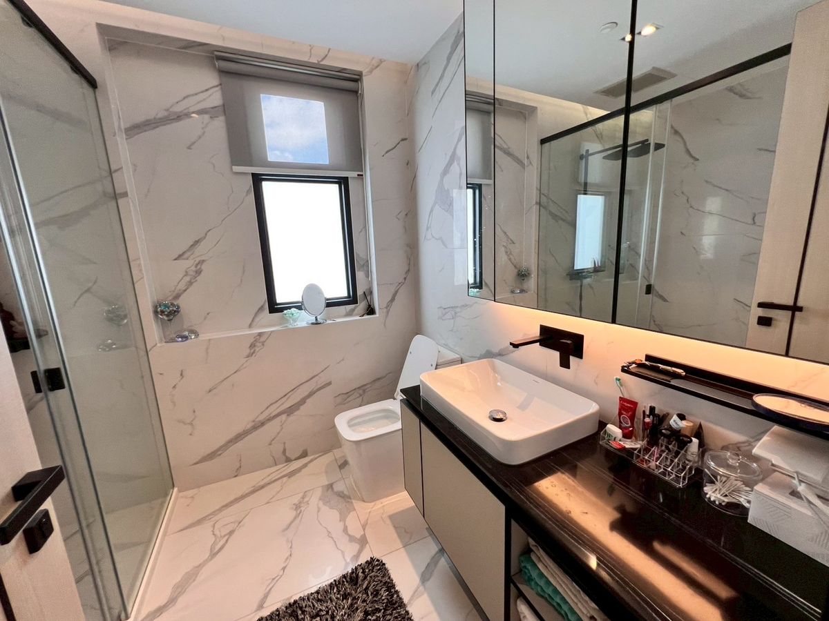 ขายคอนโดราชเทวี พญาไท : FQ ขายคอนโด The Room Phayathai ราคา 13,600,000 บาท [NCs250601]