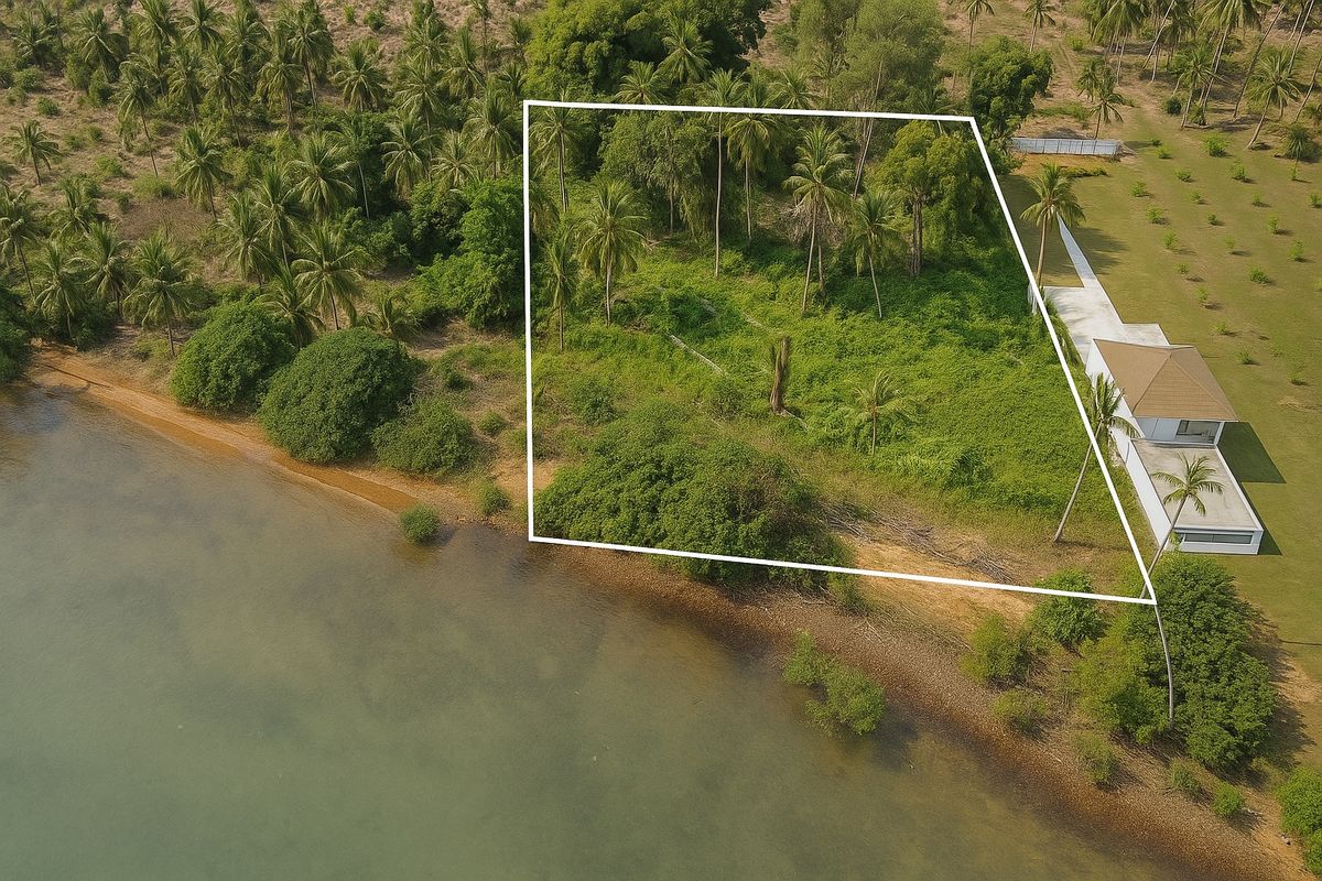 ขายที่ดินตราด : Beachfront Land for Sale - Koh Chang