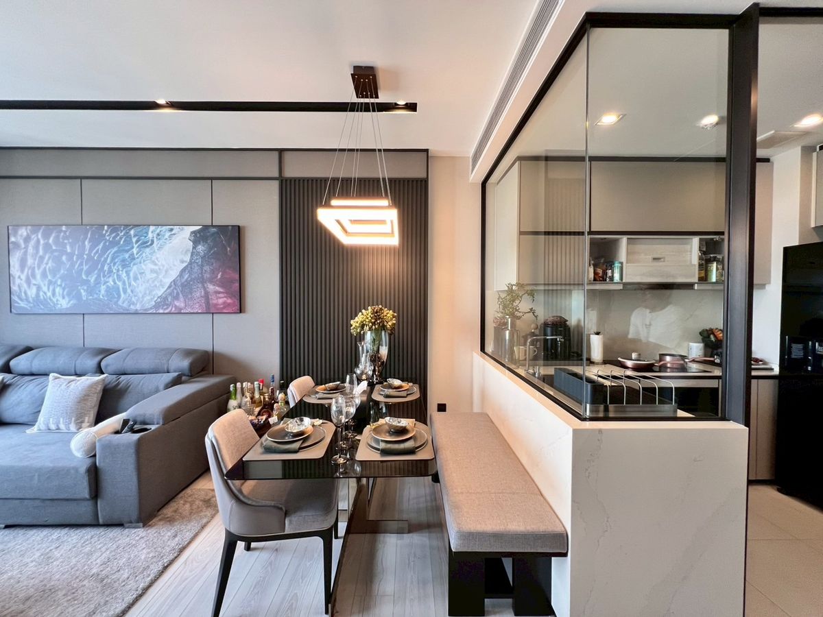 ขายคอนโดราชเทวี พญาไท : FQ ขายคอนโด The Room Phayathai ราคา 13,600,000 บาท [NCs250601]