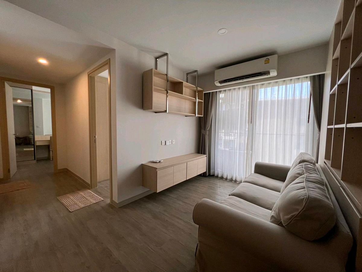 ให้เช่าคอนโดสาทร นราธิวาส : 2 ห้องนอน ใกล้One Bangkok ทะลุ สาทร นราธิวาสได้ พร้อมอยู่ 1 กค.  