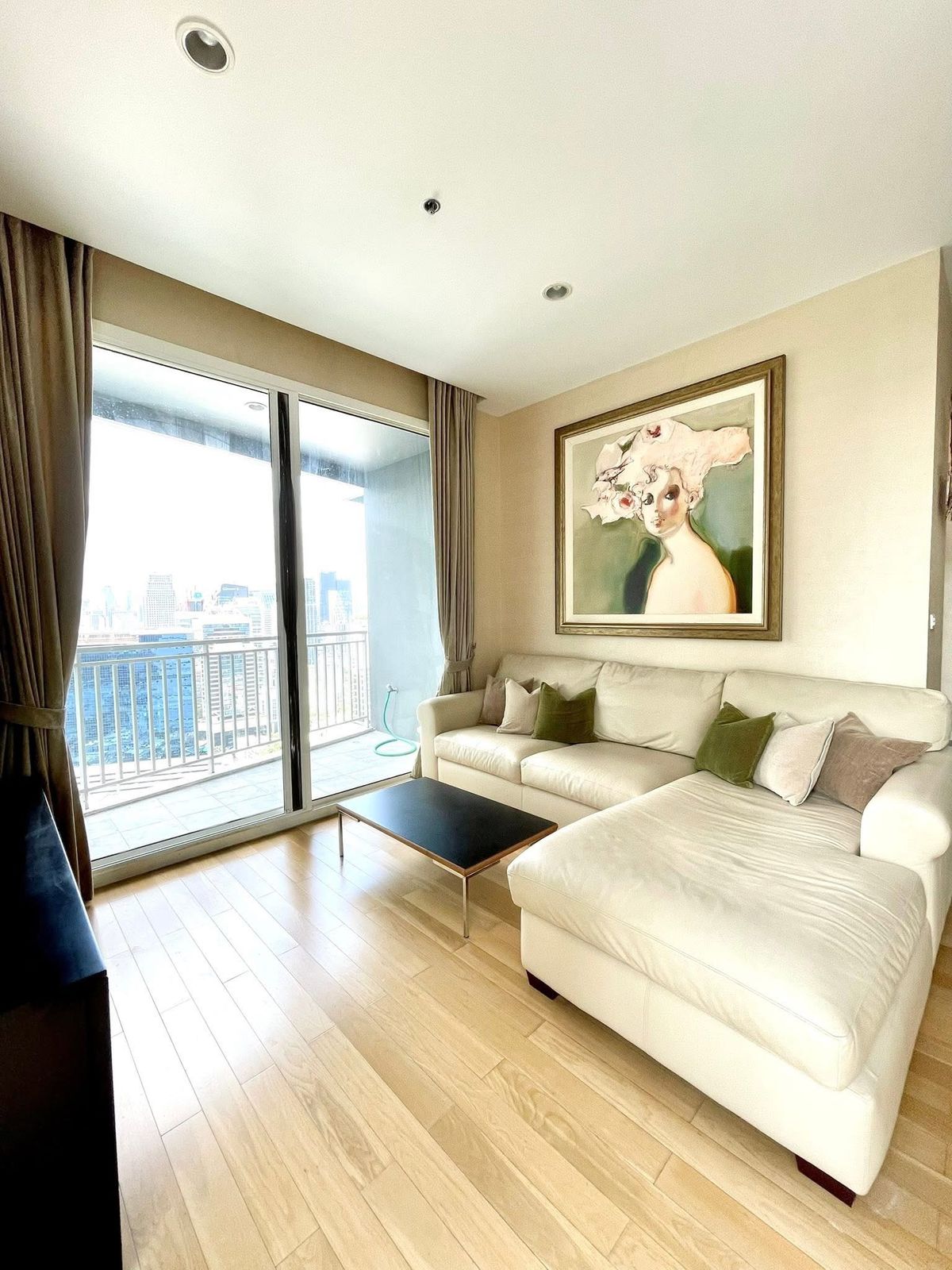 ให้เช่าคอนโดสุขุมวิท อโศก ทองหล่อ : 🏙️ Condo For Rent 5 Min Walk to Phrom Phong BTS