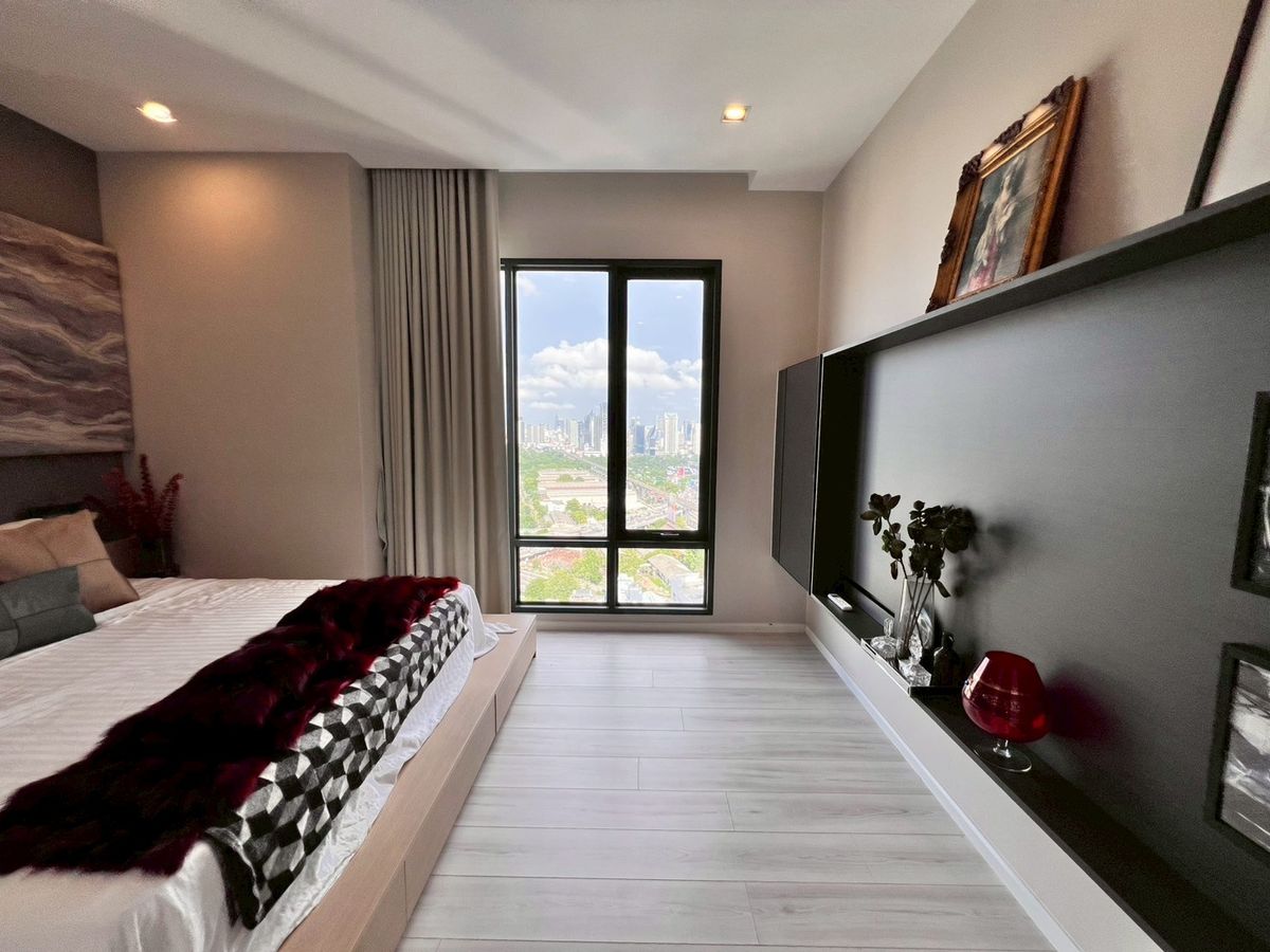 ขายคอนโดราชเทวี พญาไท : FQ ขายคอนโด The Room Phayathai ราคา 13,600,000 บาท [NCs250601]