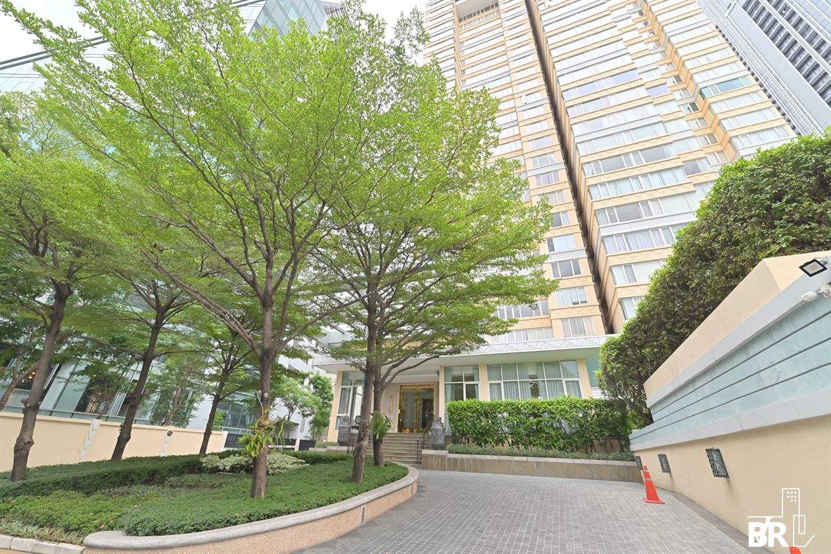 For SaleCondoSukhumvit, Asoke, Thonglor : Hampon Thonglor 10, good location, near Thonglor BTS Hampton Thonglor 10 Near Thong Lor