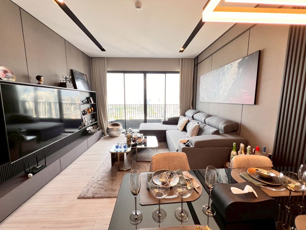 ขายคอนโดราชเทวี พญาไท : FQ ขายคอนโด The Room Phayathai ราคา 13,600,000 บาท [NCs250601]