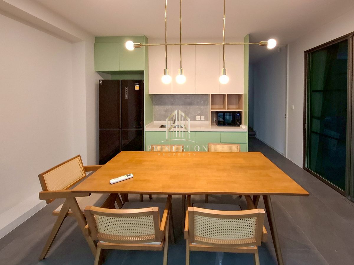 บ้านพัฒนาการ ศรีนครินทร์ : วีเว่ พระราม 9 ใกล้ โรงเรียนนานาชาติ Wellington collage 📞092-4252445  VIVE Rama 9